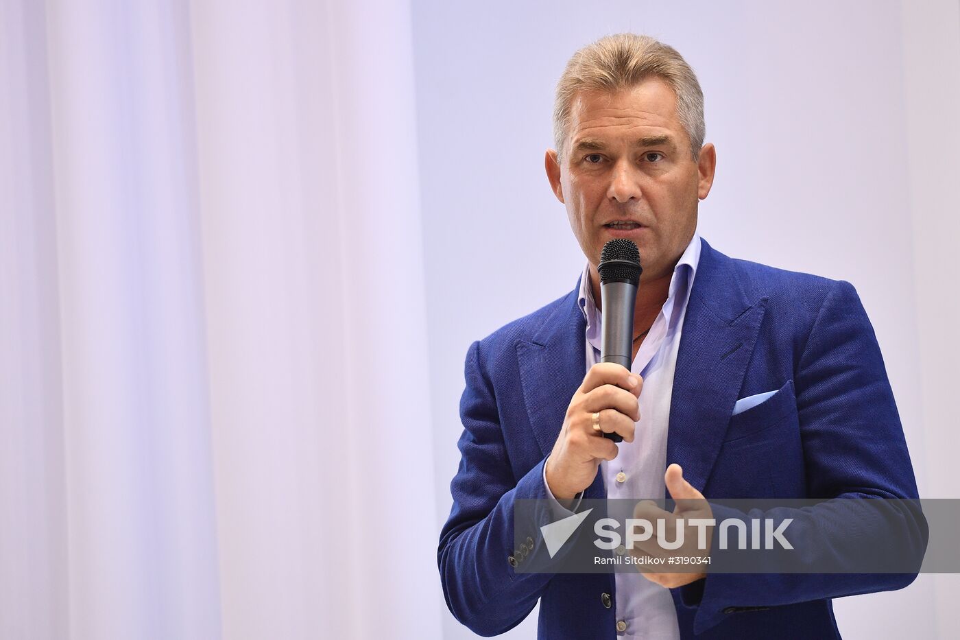 30th Moscow International Book Fair. Day five