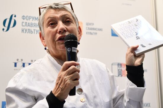30th Moscow International Book Fair. Day five