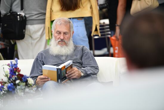 30th Moscow International Book Fair. Day five