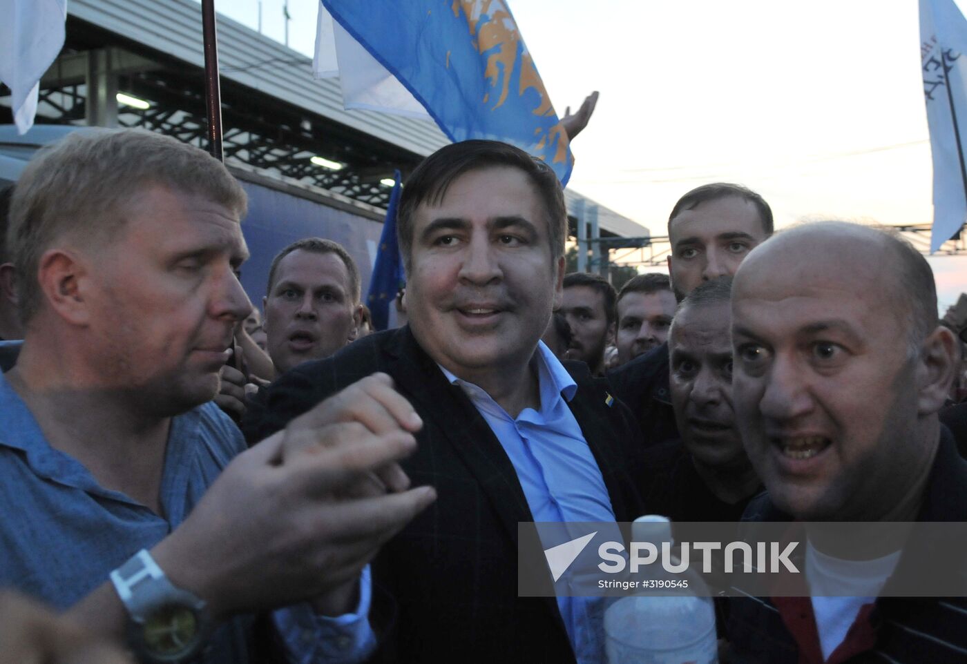 Mikheil Saakashvili crosses Polish-Ukrainian border