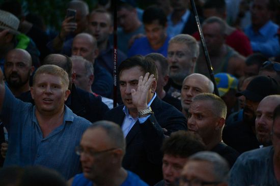 Mikheil Saakashvili crosses Polish-Ukrainian border