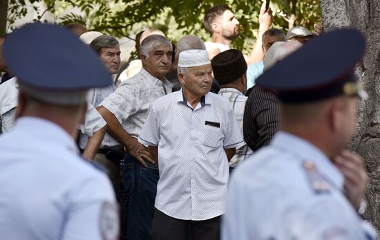 Crimean Supreme Court pronouncing sentence on case of riots outside Crimean parliament on February 26, 2014