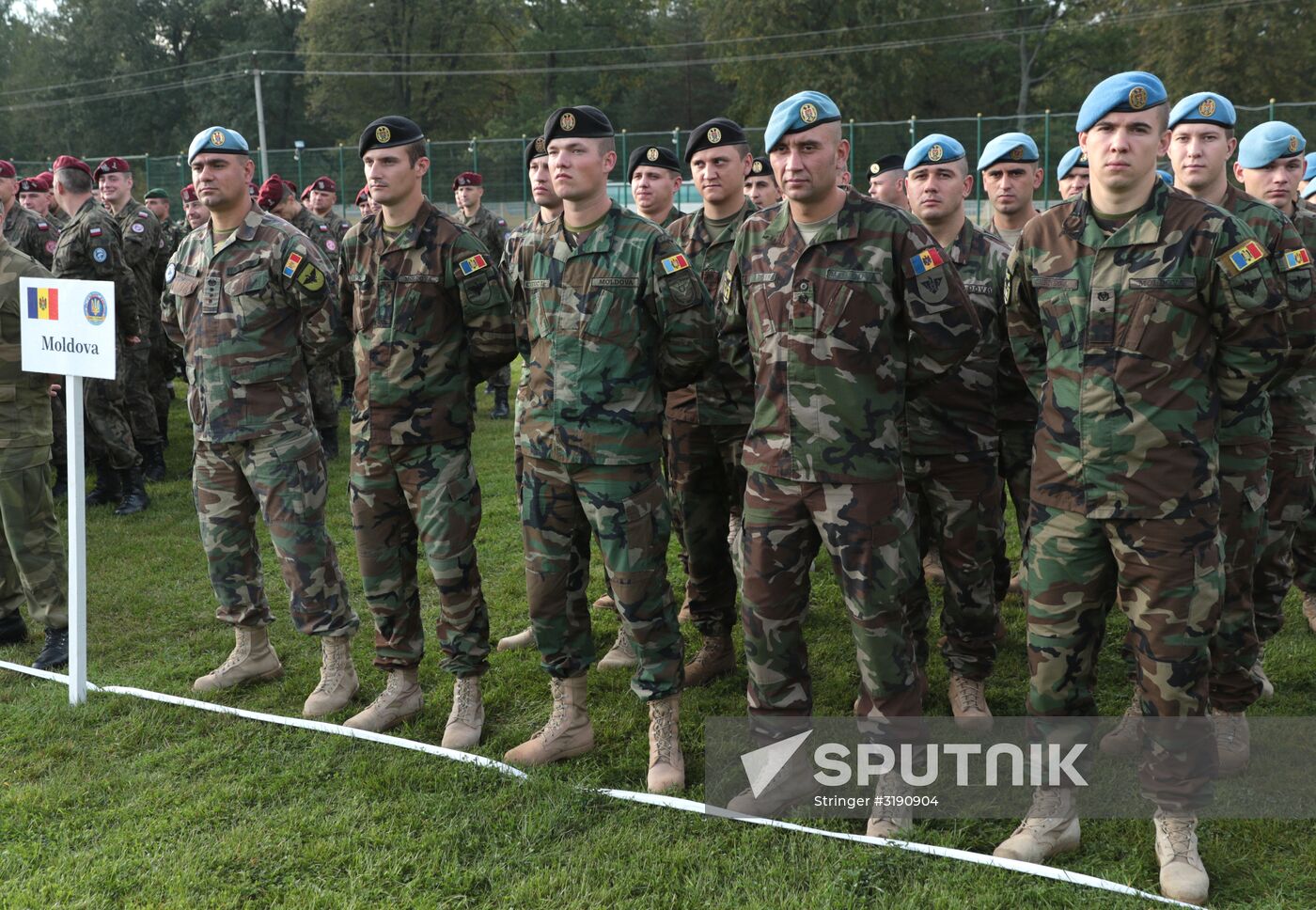 Opening ceremony of Rapid Trident-2017 military exercises in Lvov Region