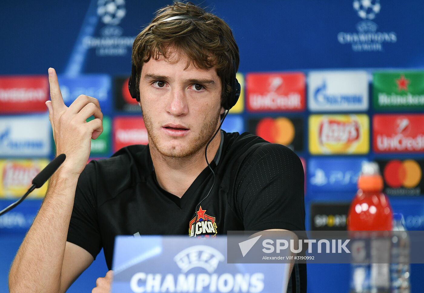 Football. Champions League. CSKA's training session