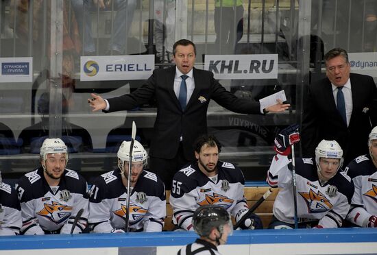 Hockey. KHL. Dynamo (Moscow) vs Metallurg (Magnitogorsk)