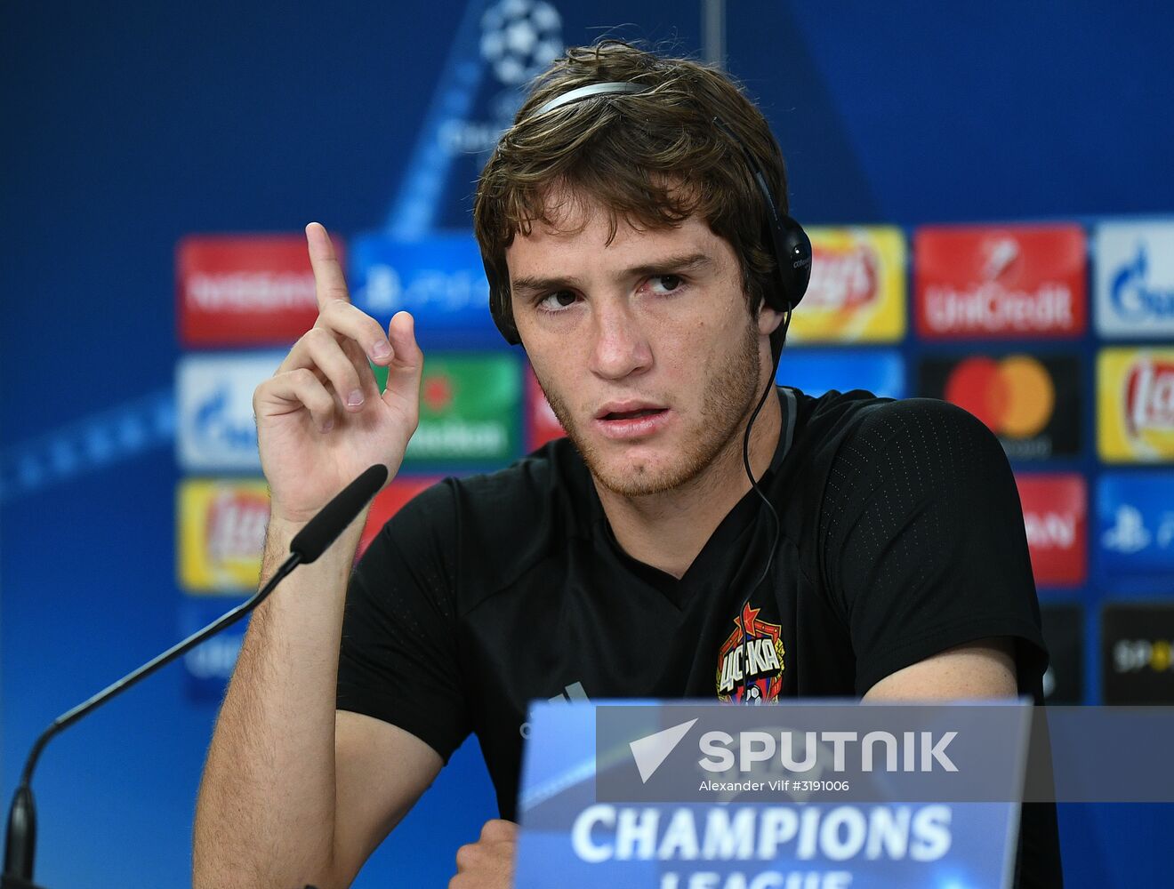 Football. Champions League. CSKA's training session