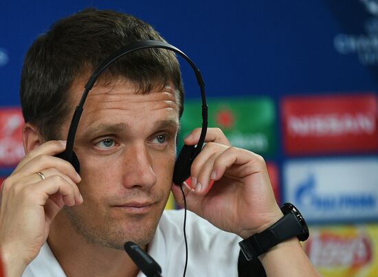 Football. Champions League. CSKA's training session