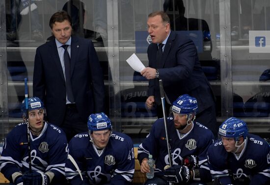 Hockey. KHL. Dynamo (Moscow) vs Metallurg (Magnitogorsk)