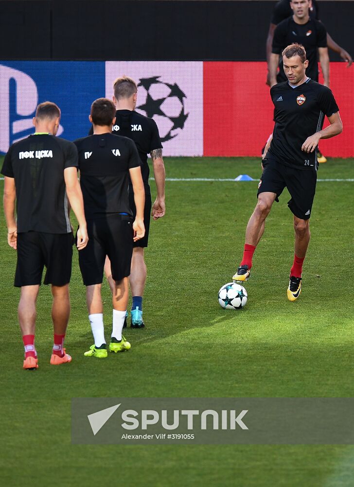 Football. Champions League. CSKA's training session