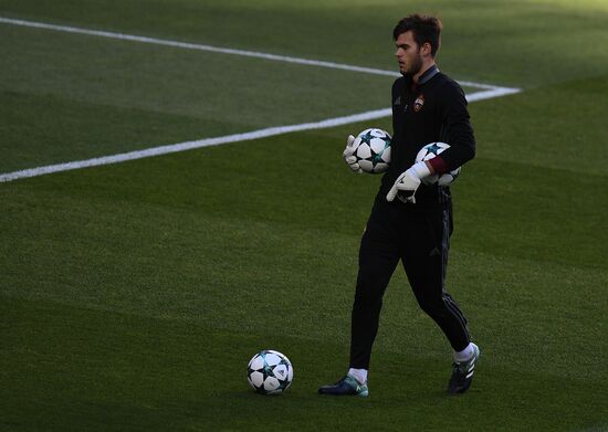 Football. Champions League. CSKA's training session