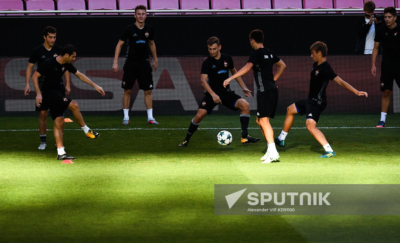 Football. Champions League. CSKA's training session