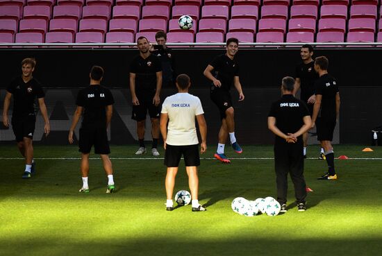 Football. Champions League. CSKA's training session