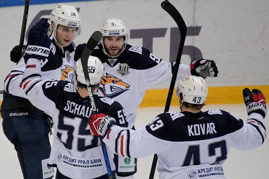 Hockey. KHL. Dynamo (Moscow) vs Metallurg (Magnitogorsk)