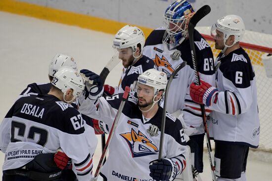 Hockey. KHL. Dynamo (Moscow) vs Metallurg (Magnitogorsk)