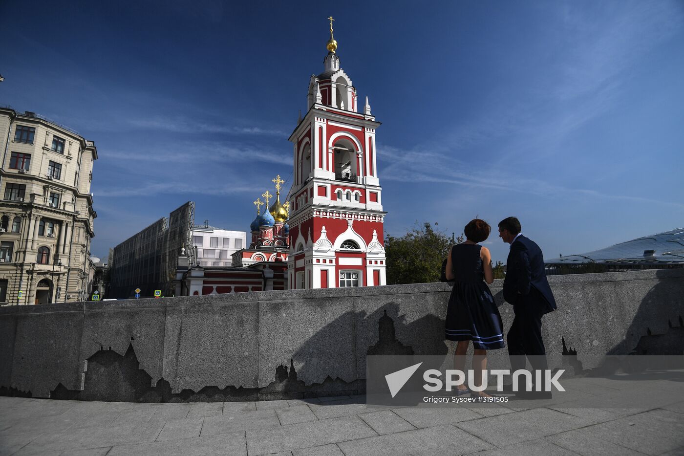 Moscow streets and squares renovated under My Street program