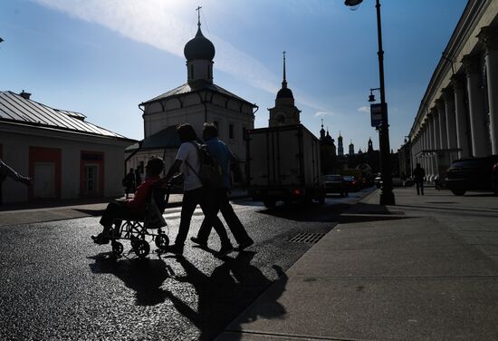 Moscow streets and squares renovated under My Street program