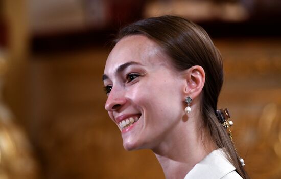 Bolshoi company's get-together