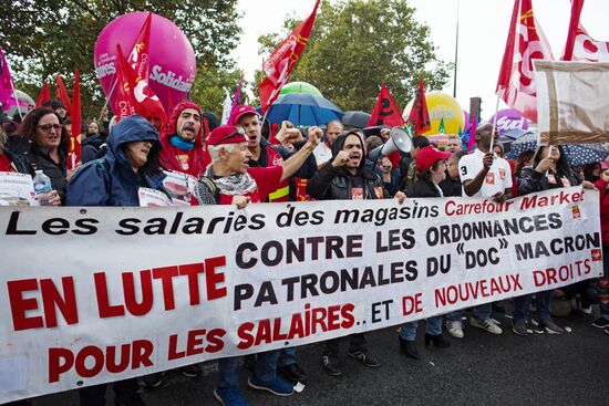 Protests in Paris against amendments to Labor Code