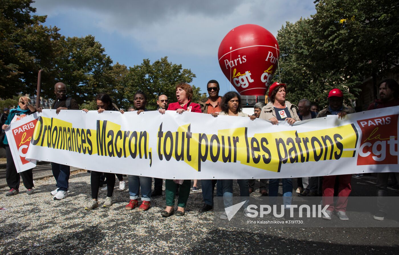 Protests in Paris against amendments to Labor Code