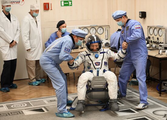Launch of Soyuz-FG carrier rocket with manned Soyuz MS-06 spacecraft