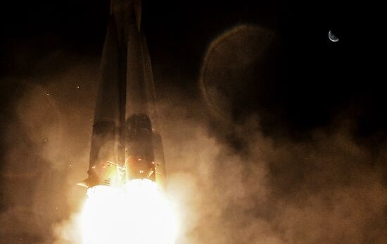 Launch of Soyuz-FG carrier rocket with manned Soyuz MS-06 spacecraft