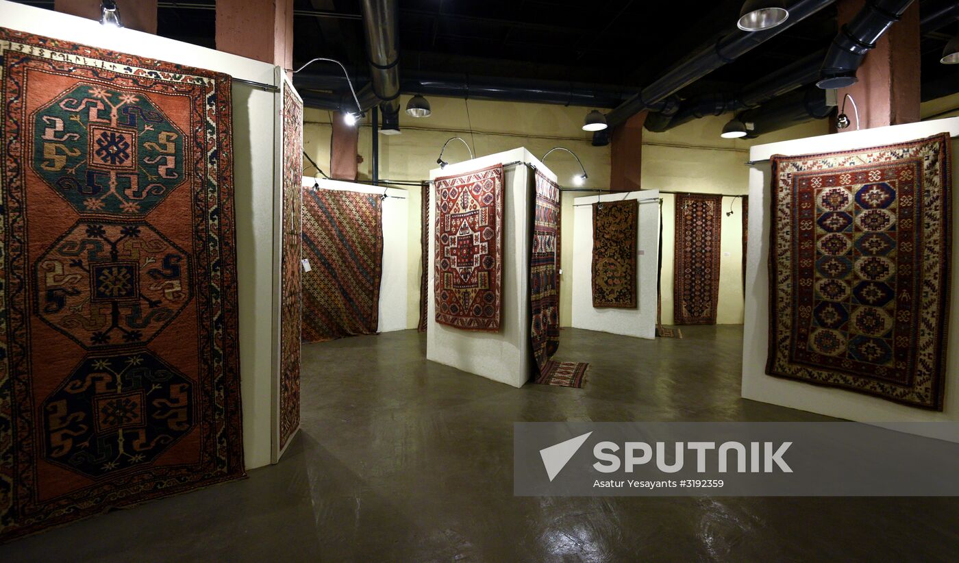 Carpet weaving in Armenia