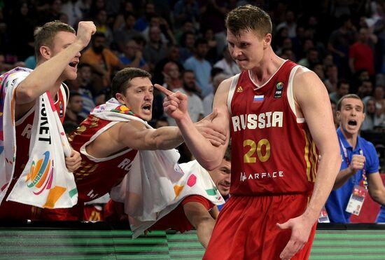 FIBA EuroBasket Men 2017. Greece vs. Russia