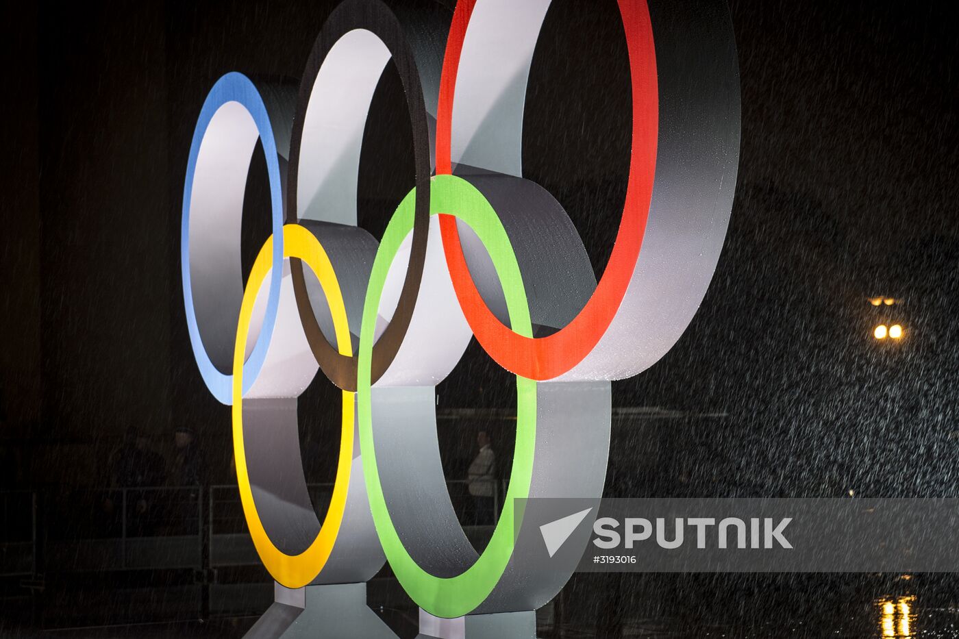 Paris wins bid to host 2024 Olympic Games