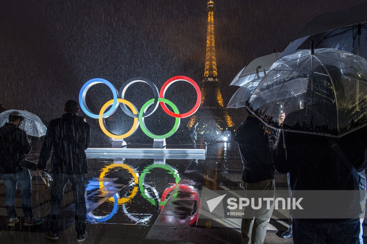 Paris wins bid to host 2024 Olympic Games
