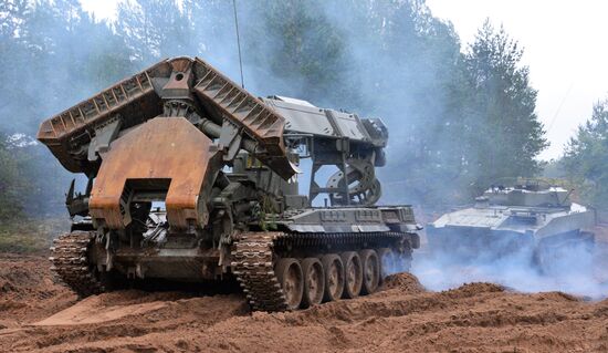 Military exercises in Leningrad Region