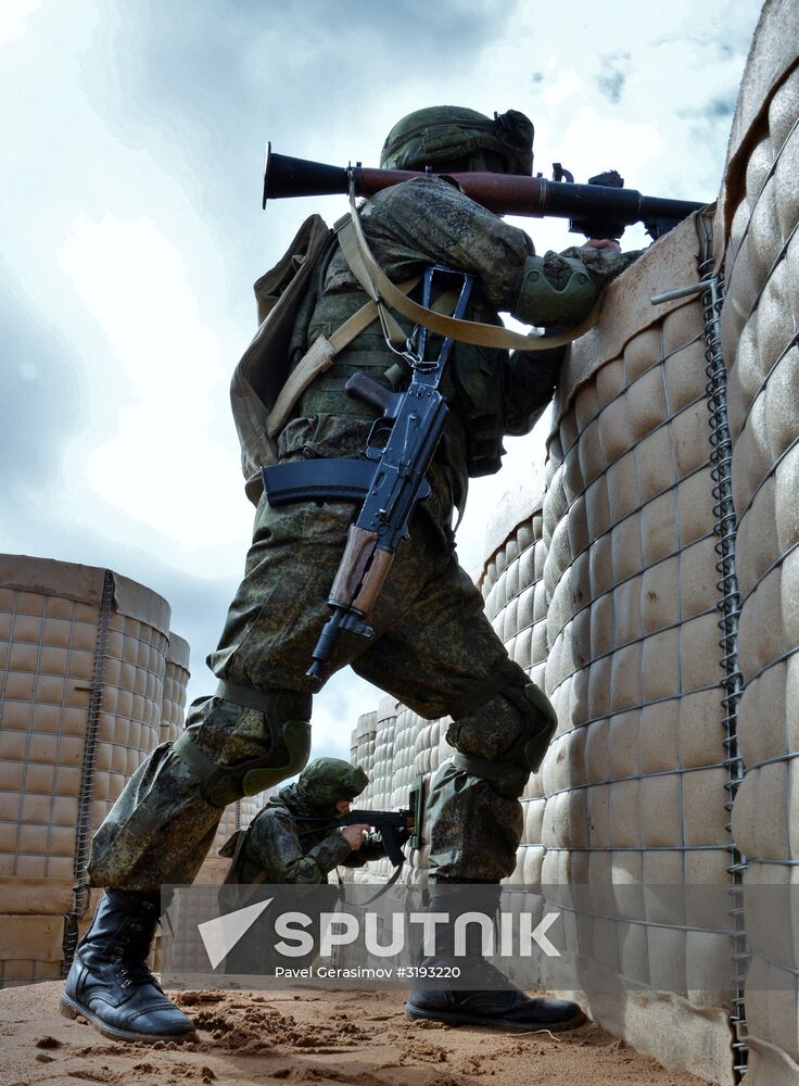 Military exercises in Leningrad Region