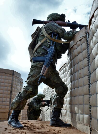 Military exercises in Leningrad Region