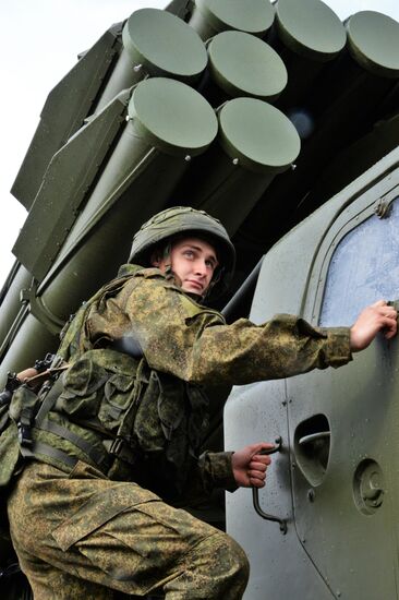 Military exercises in Leningrad Region