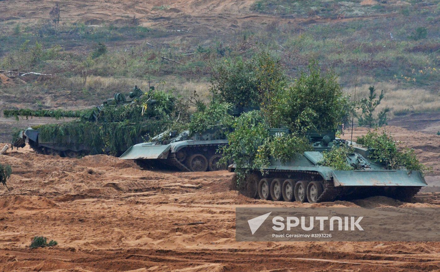 Military exercises in Leningrad Region