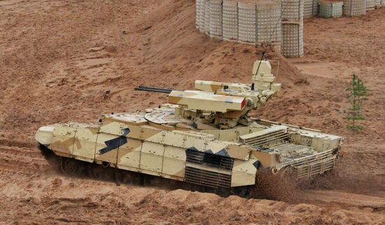 Military exercises in Leningrad Region