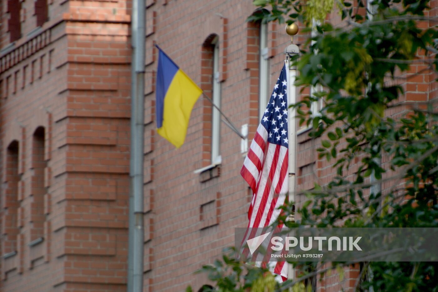 US Consulates General in Russia