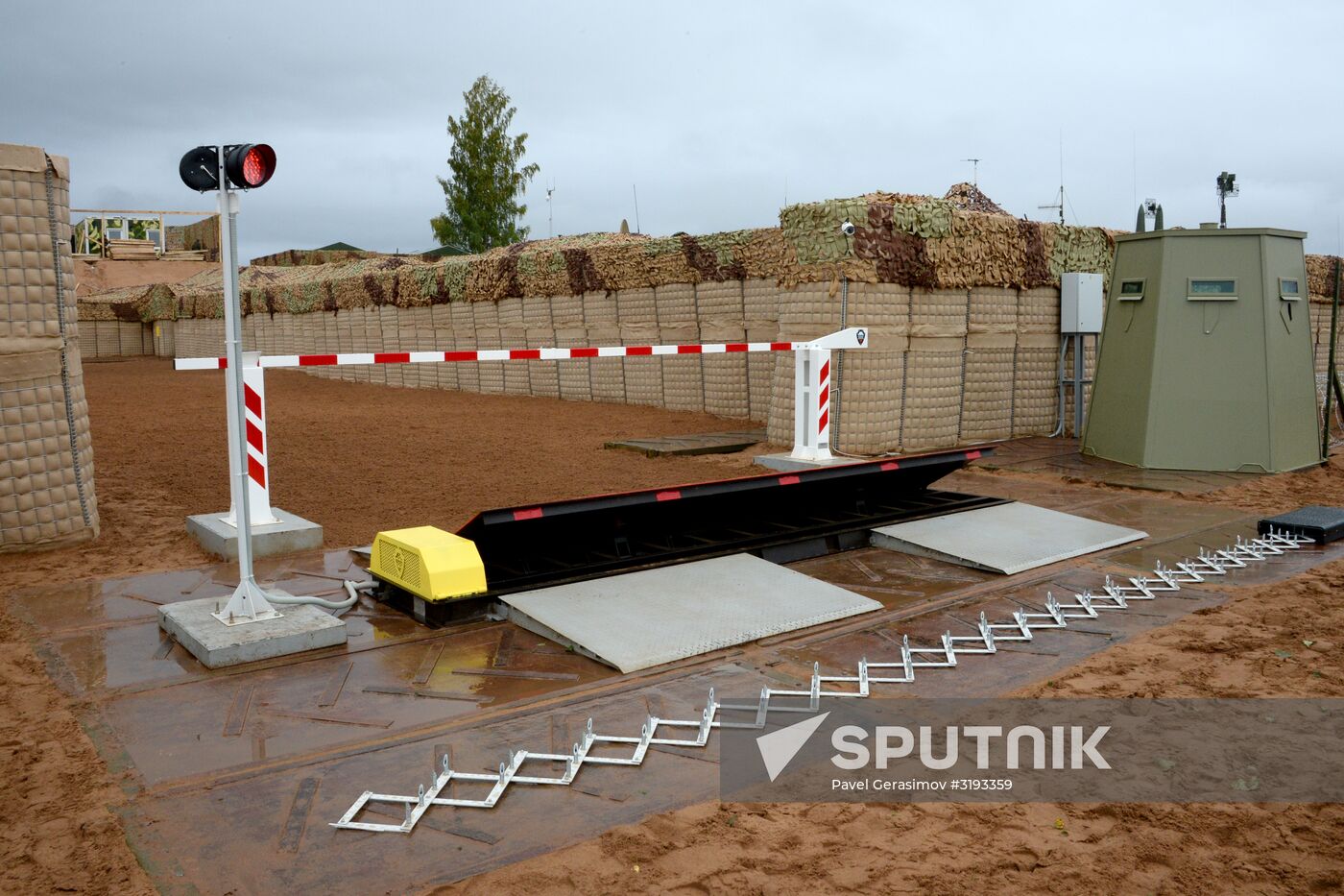 Military exercises in Leningrad Region