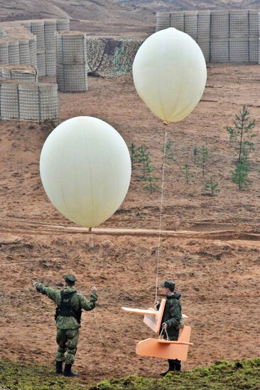 Military exercises in Leningrad Region
