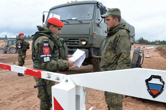 Military exercises in Leningrad Region