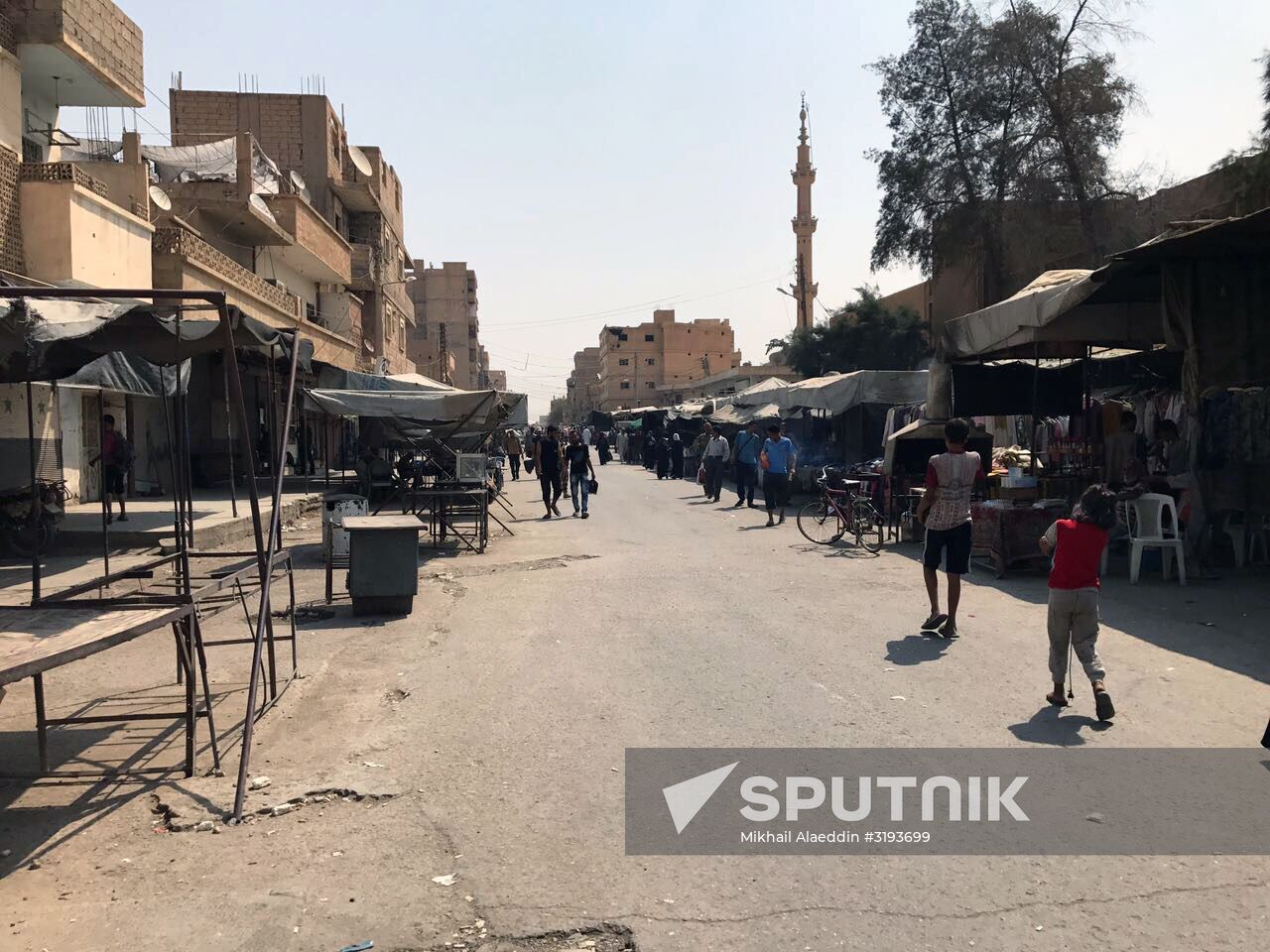 Peaceful life in Deir ez-Zor