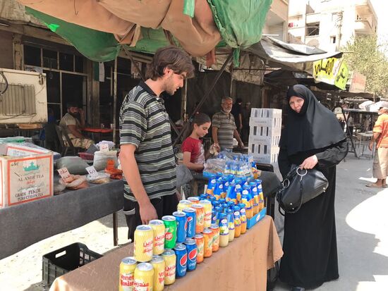 Peaceful life in Deir ez-Zor