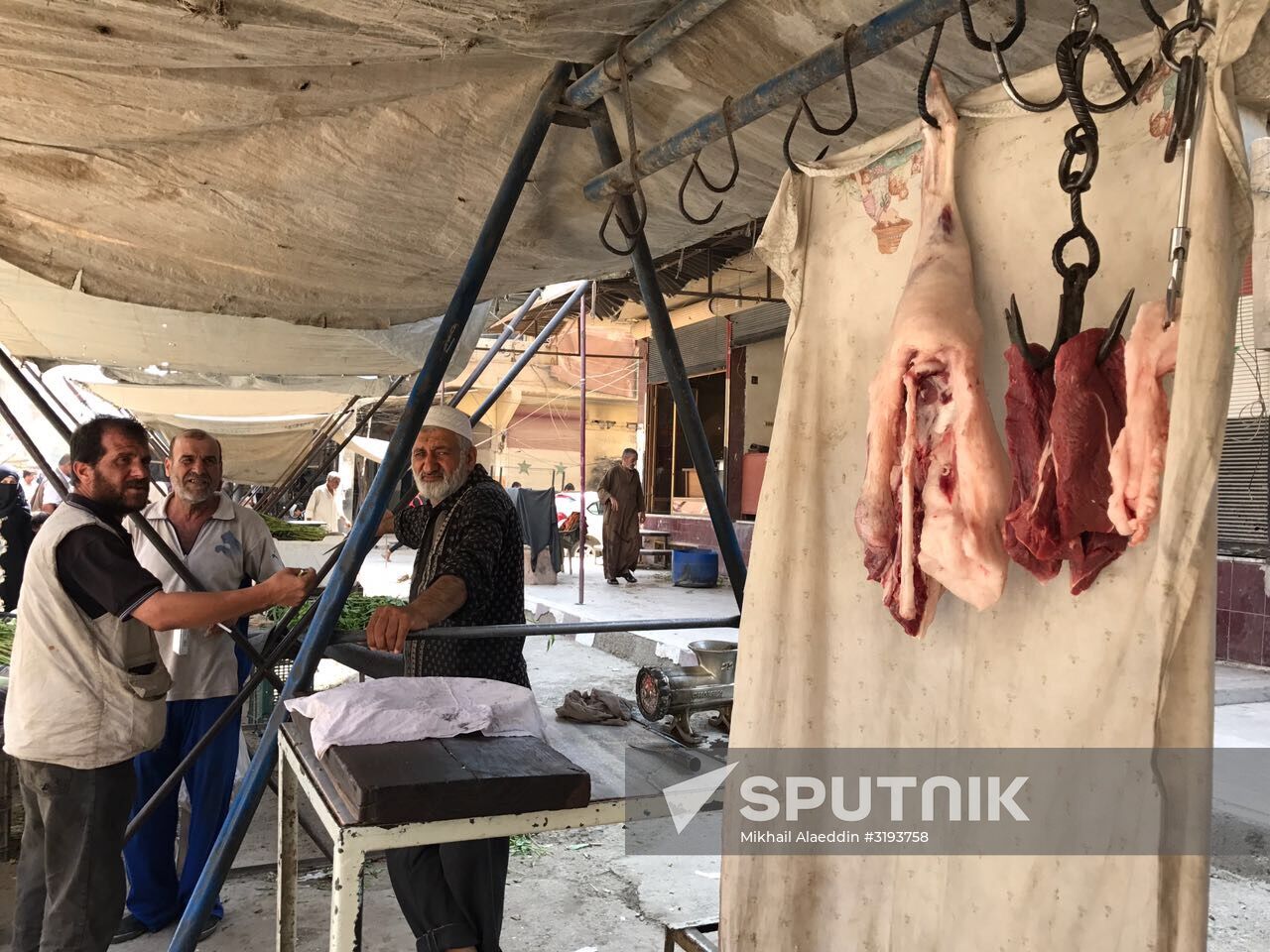 Peaceful life in Deir ez-Zor