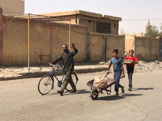Peaceful life in Deir ez-Zor