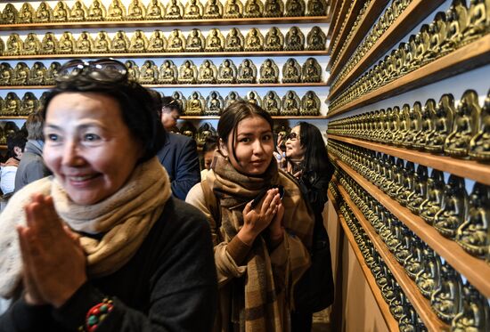 Moscow's first Buddhist stupa unveiled