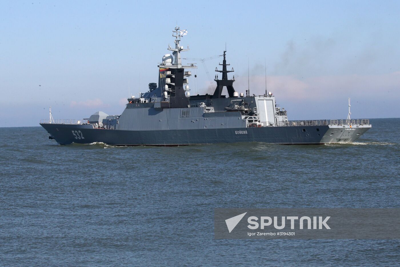 Baltic Fleet ships set out to sea for Zapad 2017 military exercise