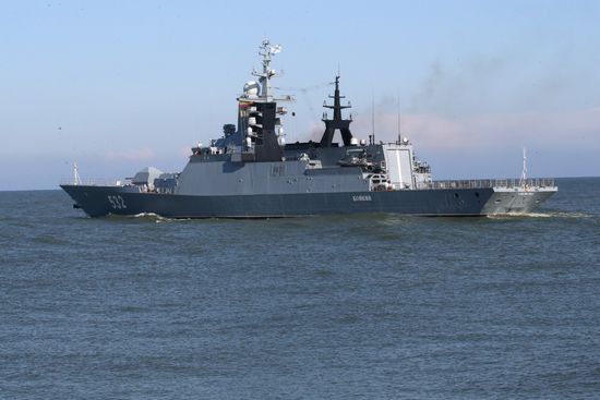 Baltic Fleet ships set out to sea for Zapad 2017 military exercise
