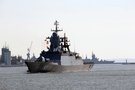 Baltic Fleet ships set out to sea for Zapad 2017 military exercise