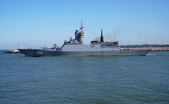 Baltic Fleet ships set out to sea for Zapad 2017 military exercise