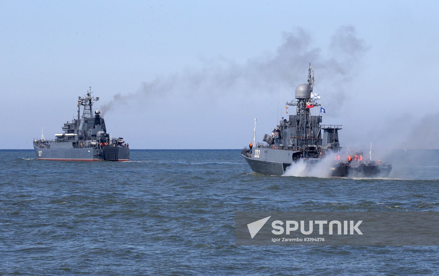 Baltic Fleet ships set out to sea for Zapad 2017 military exercise