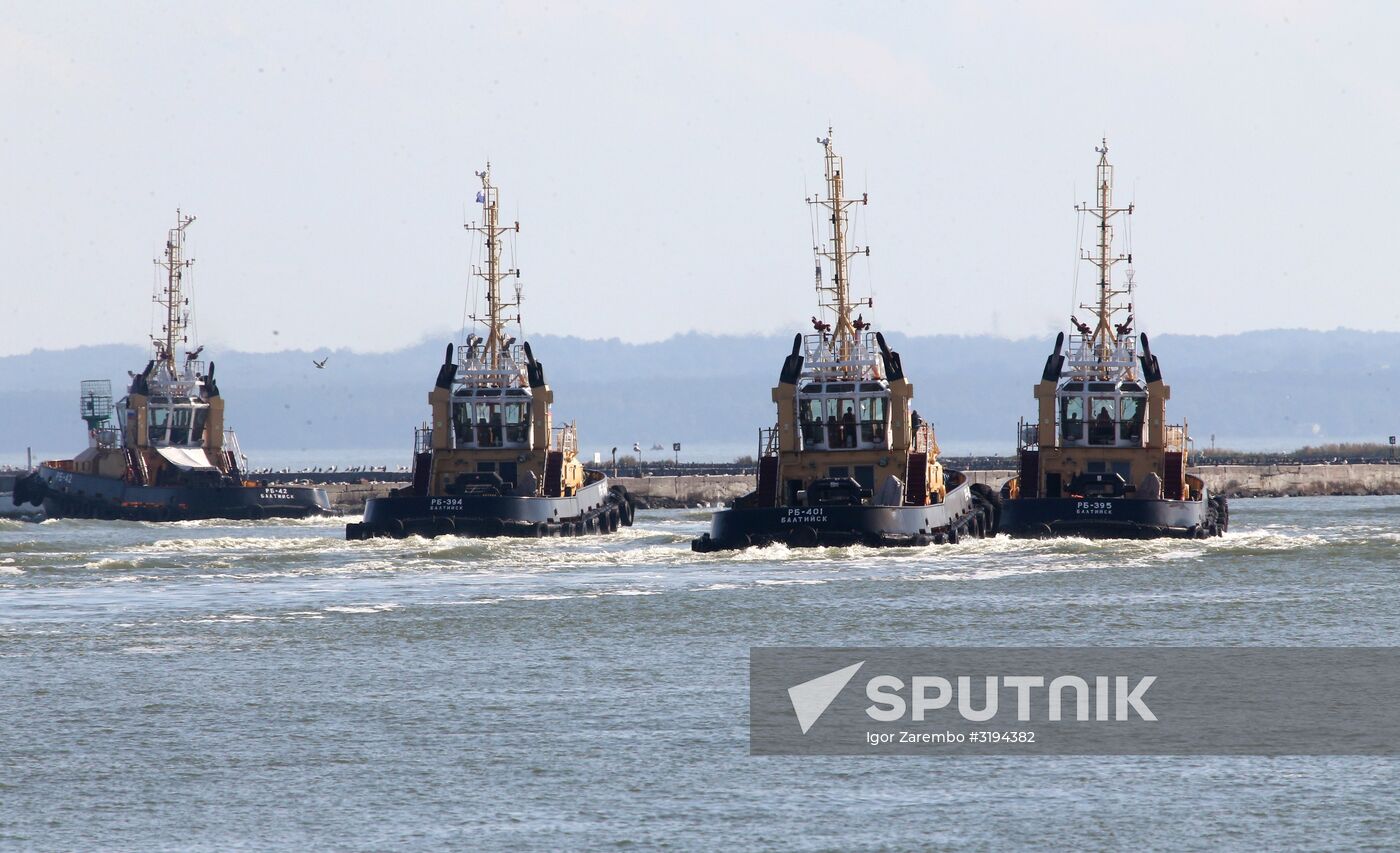 Baltic Fleet ships set out to sea for Zapad 2017 military exercise